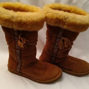 L.L. Bean Lt Brown Suede Boots Shearling Lined 8 M