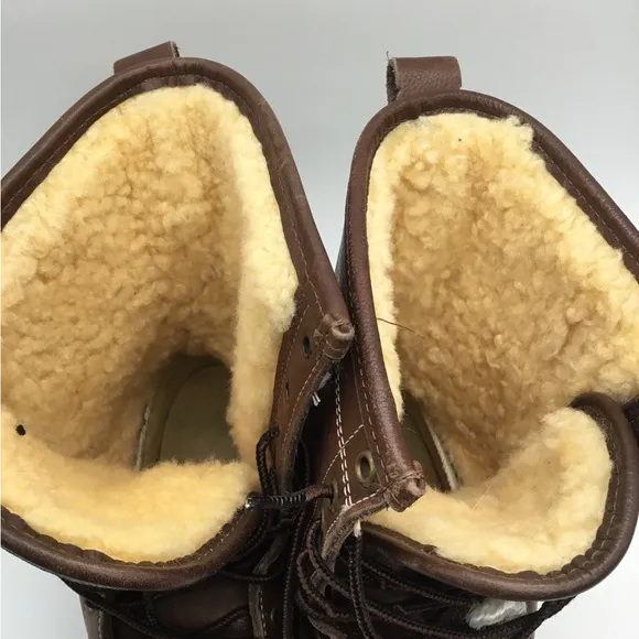 LL Bean Men’s 10” Shearling lined Bean Boots
