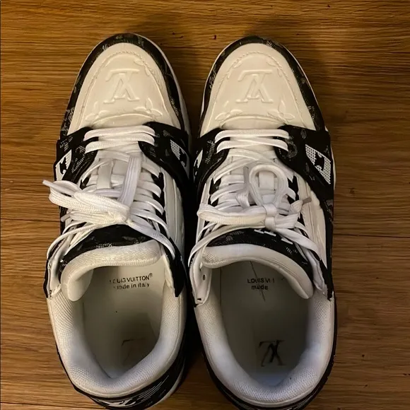 Louis Vuitton Black and White Sneakers used condition no original box! As is