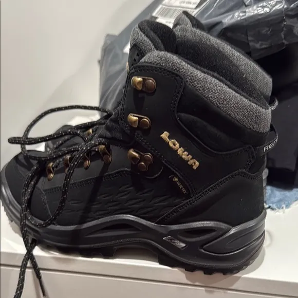 Lowa Black Hiking Boots