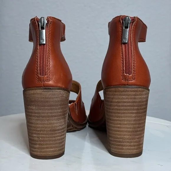 LUCKY BRAND VALKA RANCHO BROWN ANKLE STRAP HEELED SANDALS