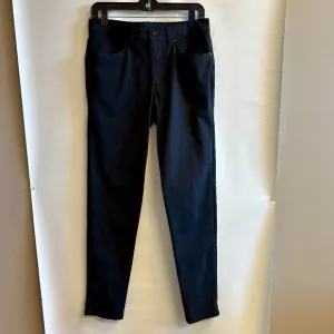 Lululemon Men's ABC pants - Navy