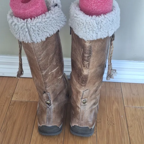 Manas Design Italian Made Leather Zip Boots Knee High EU 40 US 9, 9.5 Shearling
