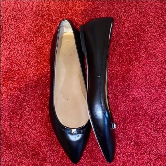 Marc by Marc Jacobs leather pointy toe flats 41