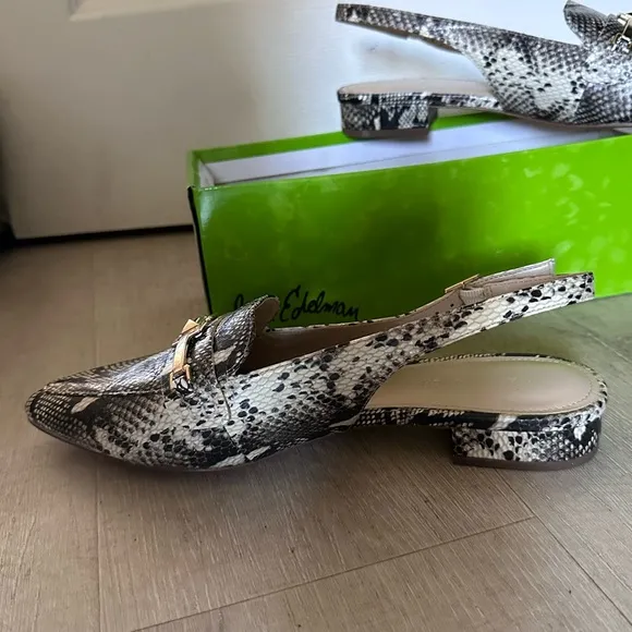 MARC FISHER REPTILE PRINT SLINGBACK FLATS - NWOT