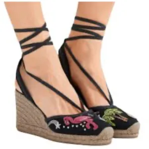 MARC JACOBS Nathalie Crystal &amp; Pearl Embellished Raffia Espadrille Wedge Sandals