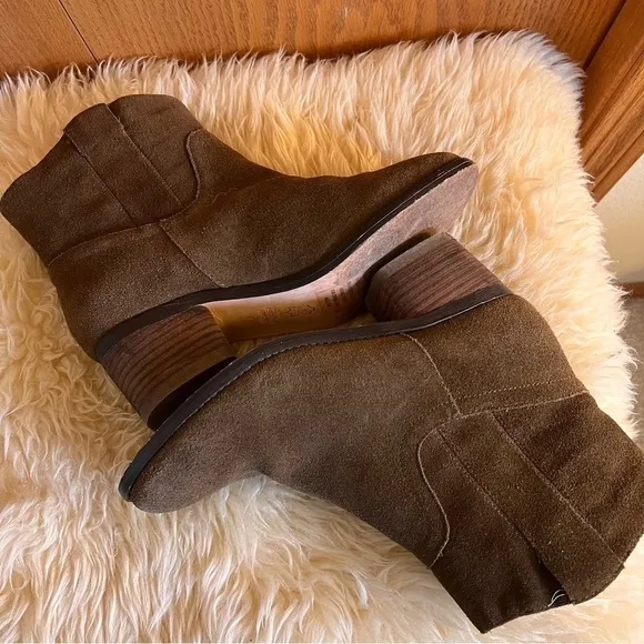 Matt Bernson Bark Suede Shearling Lined Boots Sz-7