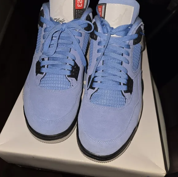Mens Air Jordan 4 Retro University Blue Sneakers Size 13