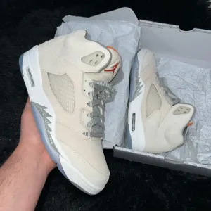 Men's Cream Sneakers