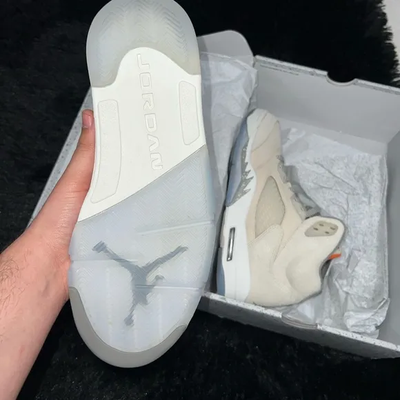 Men's Cream Sneakers