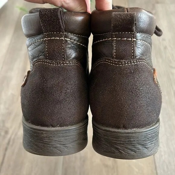 MENS J. KODA BROWN LEATHER HUGH BOOTS WITH SHERPA LINING SIZE 10