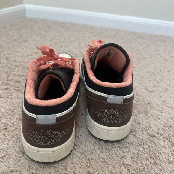 Men’s Nike Air Jordan 1 low mocha