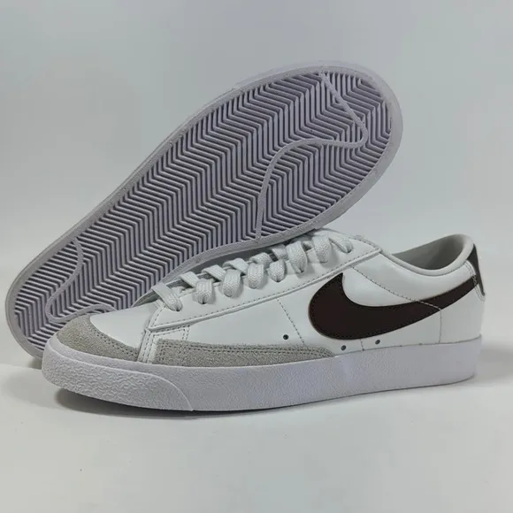 Men’s Nike Blazer Low '77 Vintage Sneakers (DA6364-113)