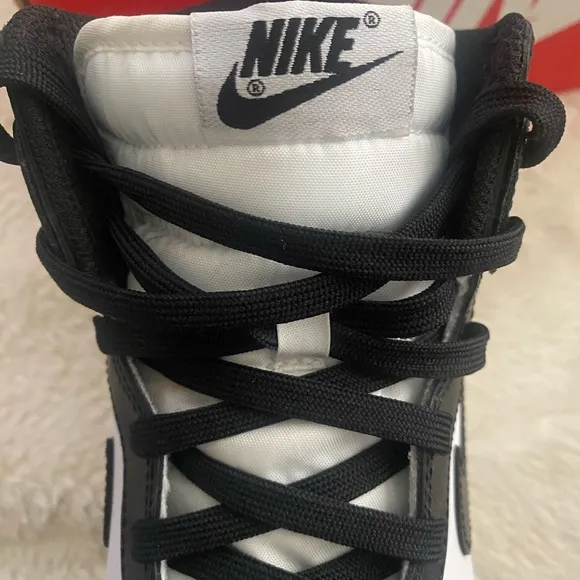 Men’s Nike Dunk Hi Retro Sneakers, Size 11