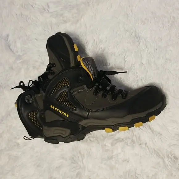 Men's Skechers Relaxed Fit-Trego PacificoWaterproof Hiking Boots-Size 8
