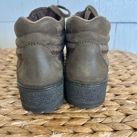 Mephisto lace up hiking boots