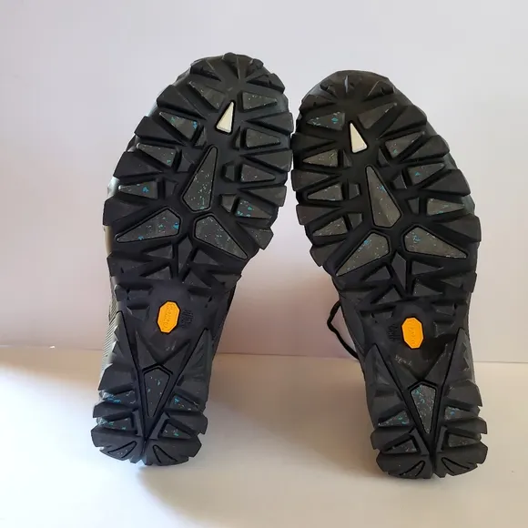 MERRELL Capra Glacial Ice Mid Trekker/ Hiking boots Men's Size 12