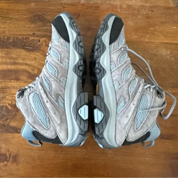 Merrell Moab 3 Mid Waterproof Wide Width hiking boots ladies size 10 Wide