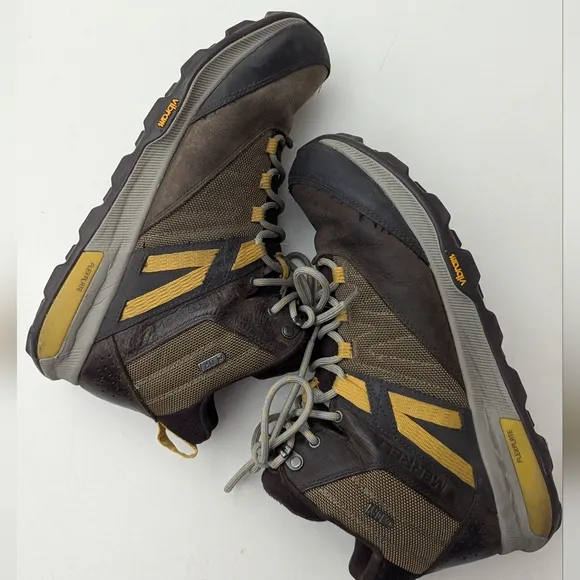 Merrell Zion Hunting Hiking Waterproof Mens Mid Boots Shoes Size 10.5