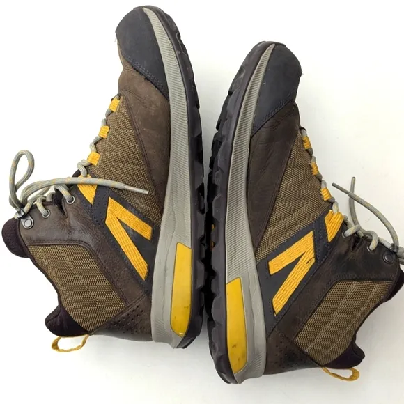 Merrell Zion Hunting Hiking Waterproof Mens Mid Boots Shoes Size 10.5