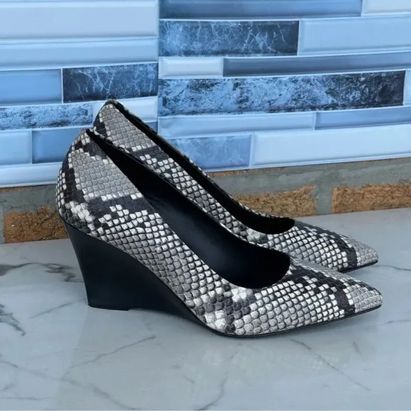 M.Gemi Snakeskin Print Wedge Heels 35/5