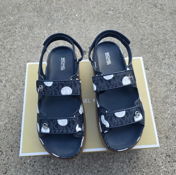 Michael Kors Leather Comfort Sandals  Women Size 8