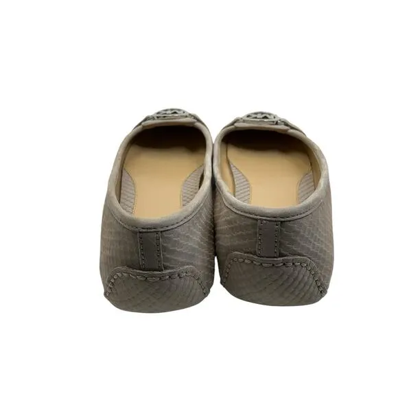 Michael Kors Leather Flats Loafer Driving Shoe Logo Size 8 Tan/cream