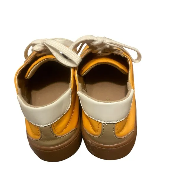 Michael Kors Women's Orange Sneakers New size 6