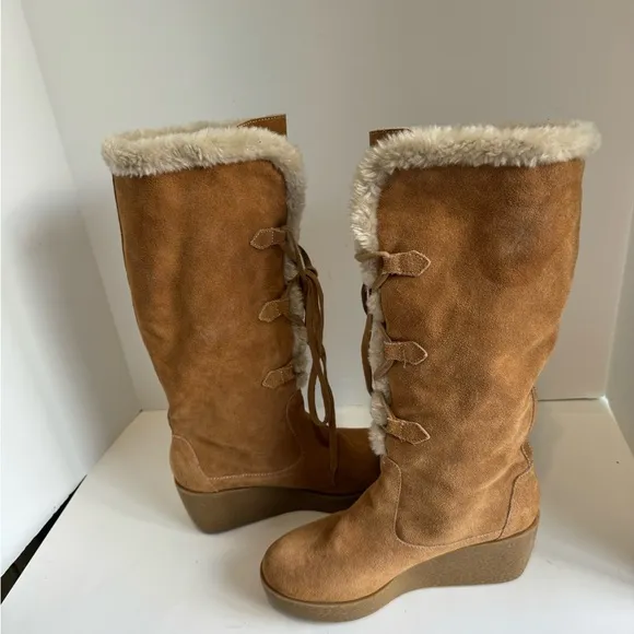 Michael Michael Kors Crosby Suede Boots. Size 7.5