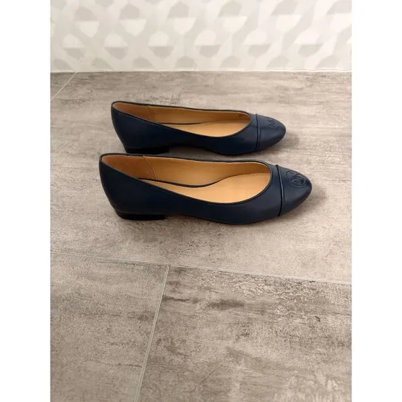 MICHAEL Michael Kors Dylan Navy Blue Ballet Flats Size 5.5