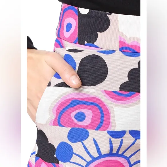 Milly Modern print slouch shorts In abstract print.