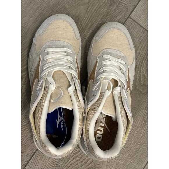 Mizuno Sky Medal Retro Classic Fashion Trainers Beige White US9.5/UK8.5/EU42.5