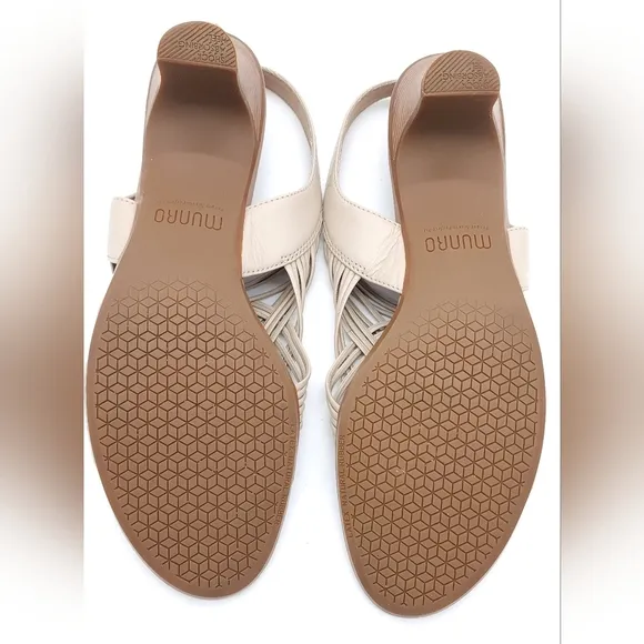 MUNRO Marianna Slingback Beige Sandals Stylish Comfort Women's Size 9.5 Narrow