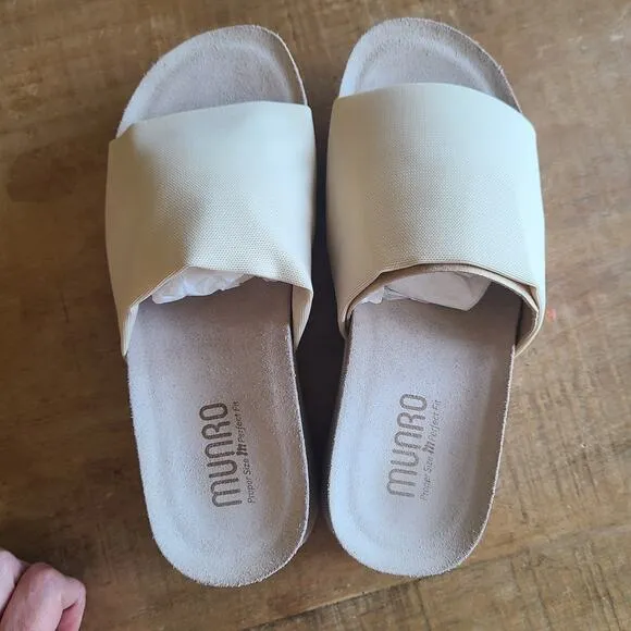 Munro Nalia Women’s Sz 7 WIDE Beige Bone Fabric Slip On Platform Wedge Sandals