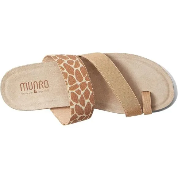 Munro Sandals Aries Sand Giraffe Slip On Shoes