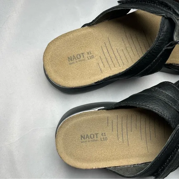 Naot Vesta Leather Sandal in Black Size 10