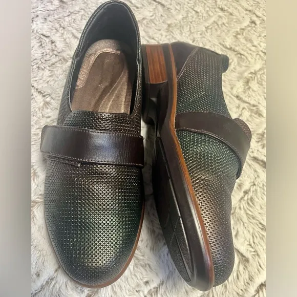 Naot Wind Slip On Loafers Womens Iridescent Copper Leather Comfort ShoeSize 8.5