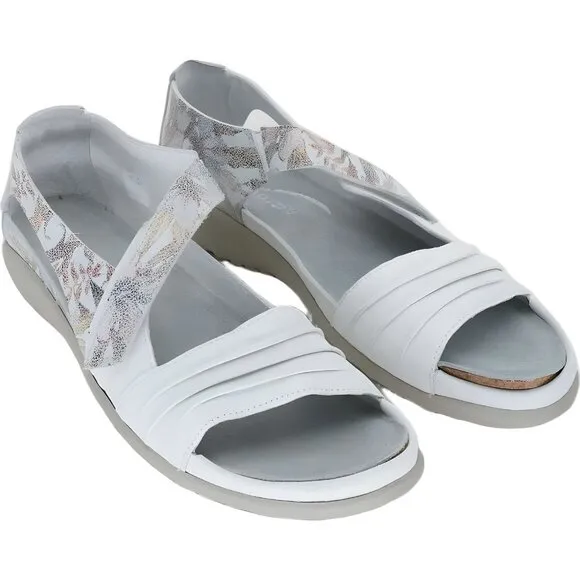NAOT Women's Soft White Floral Papaki Sandal Size 12-12.5