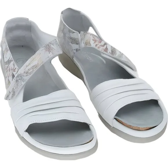 NAOT Women's Soft White Floral Papaki Sandal Size 12-12.5