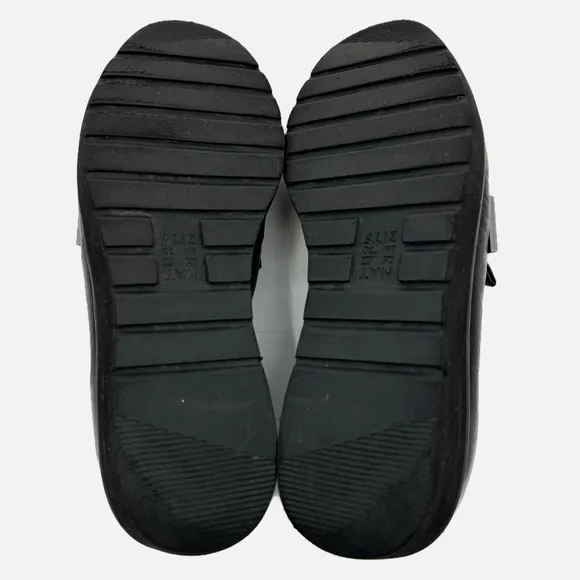 NATURALIZER Adiline Lug Sole Loafers Black‎ Leather Size 7