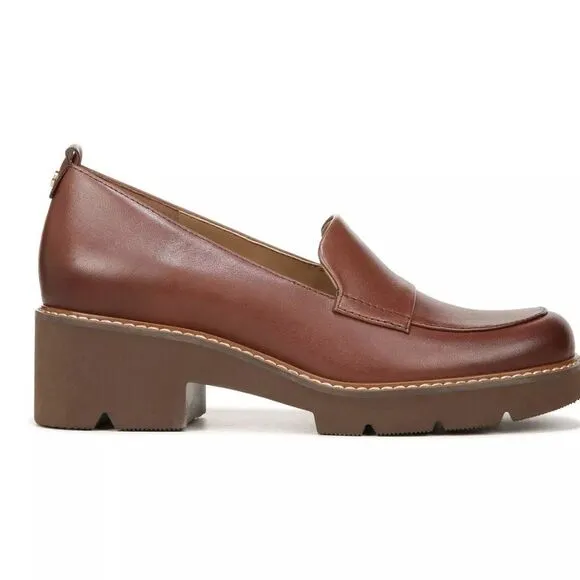 NATURALIZER Darry Lug Sole Loafers (WIDE)
