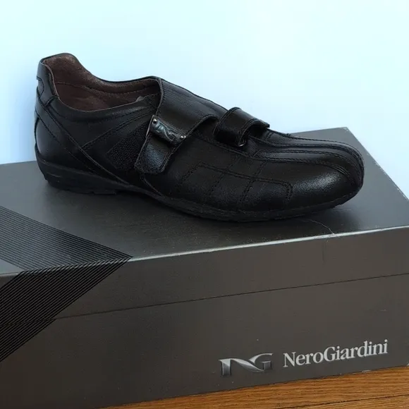 Nero Giardini NG Italian Loafers w/ Buckle 'Sharp' NIB 9