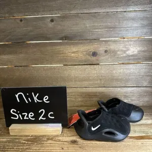 New $55 Infant Nike Aqua Swoosh Water/Land Black Shoes Sandals Size 2C‎