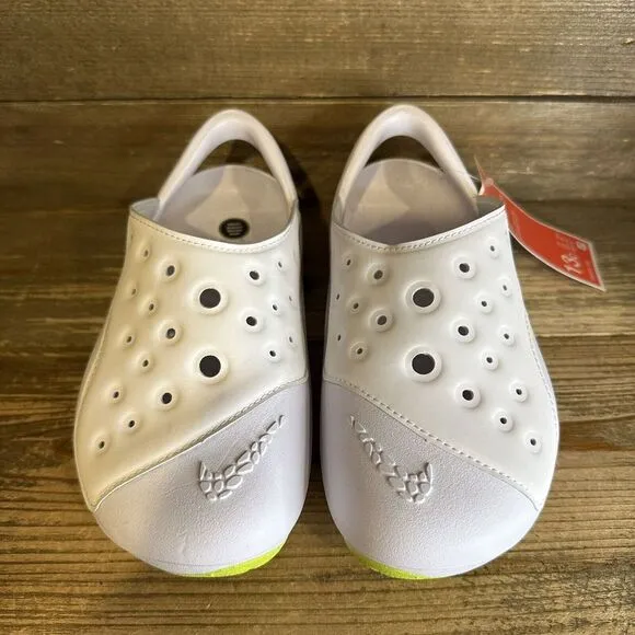 New $55‎ Little Kids Nike Aqua Swoosh Water/Land White Shoes Sandals Size 13 C