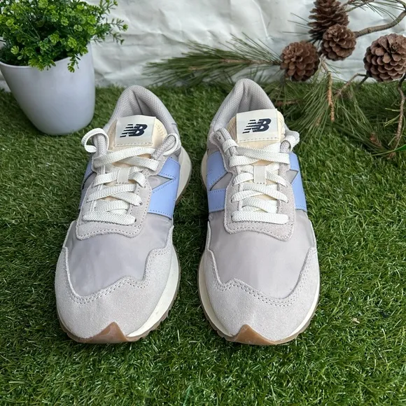 New Balance 237 Sneakers women sizer 8.5 NEW Rain Cloud/Daydream