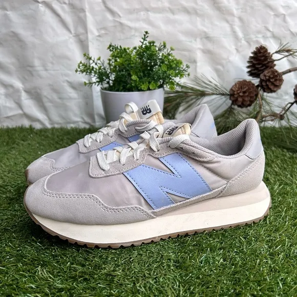 New Balance 237 Sneakers women sizer 8.5 NEW Rain Cloud/Daydream
