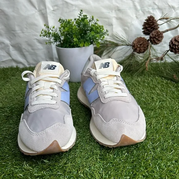 New Balance 237 Sneakers women sizer 8.5 NEW Rain Cloud/Daydream