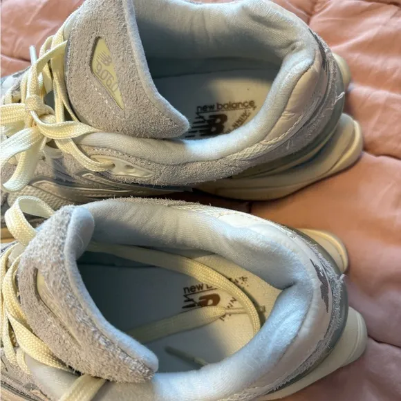 New Balance 9060 Gray and Cream
