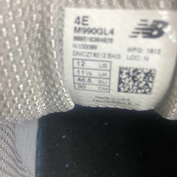 New Balance 990 gray sneakers nwot