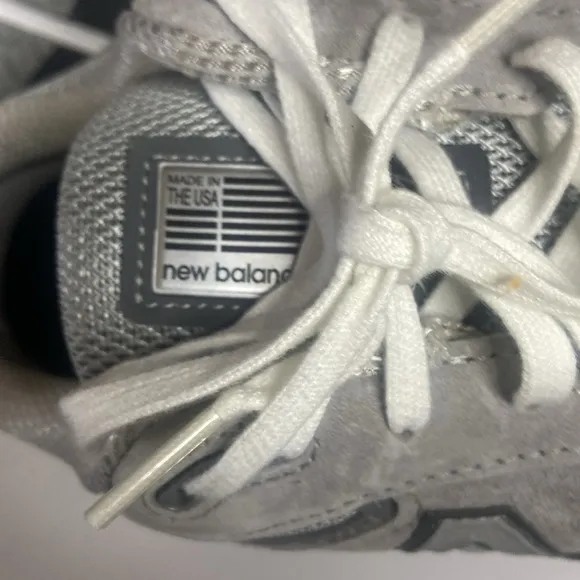 New Balance 990 gray sneakers nwot